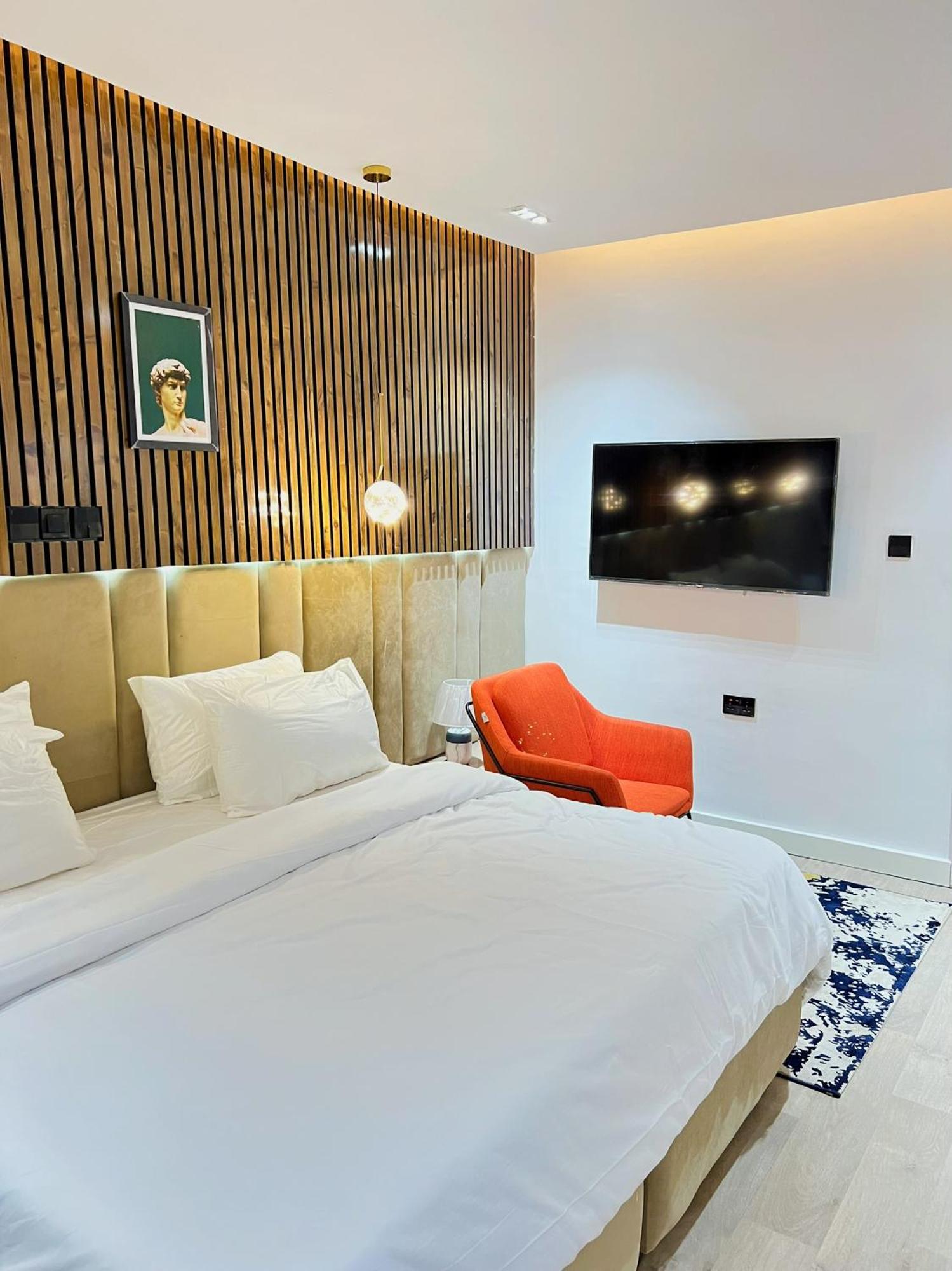 Austra Hotels And Apartments Maitama アブジャ エクステリア 写真
