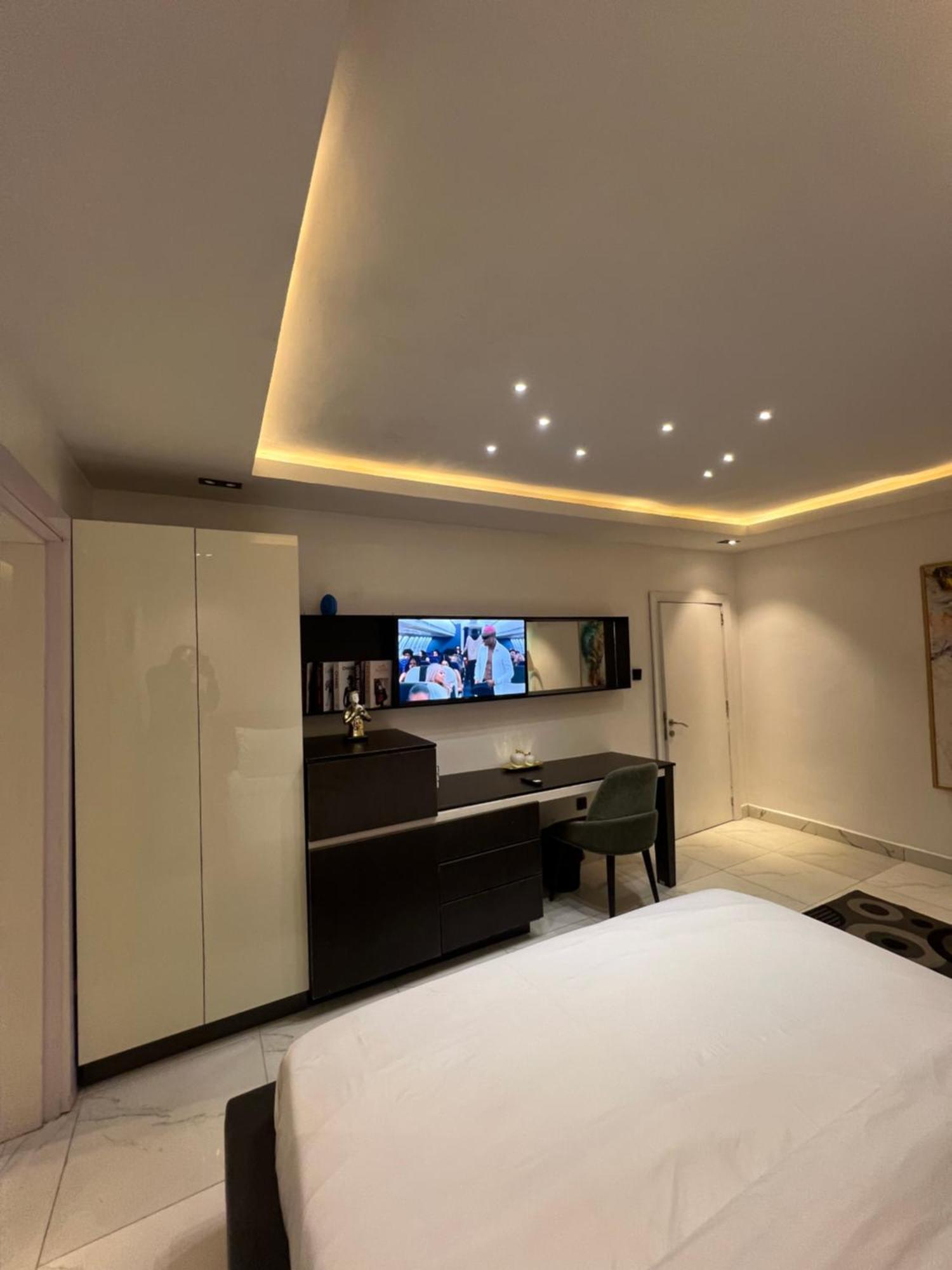 Austra Hotels And Apartments Maitama アブジャ エクステリア 写真