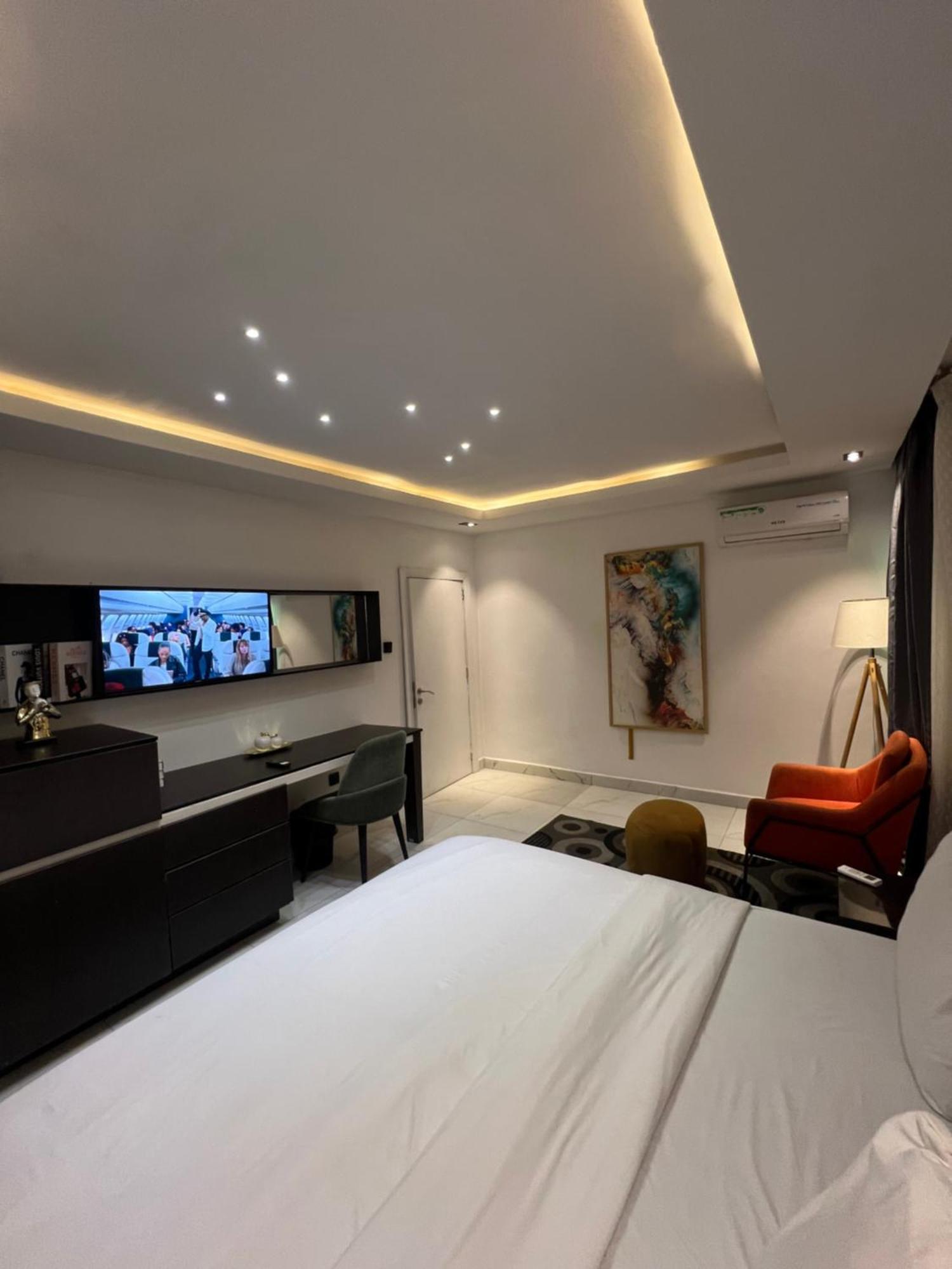 Austra Hotels And Apartments Maitama アブジャ エクステリア 写真