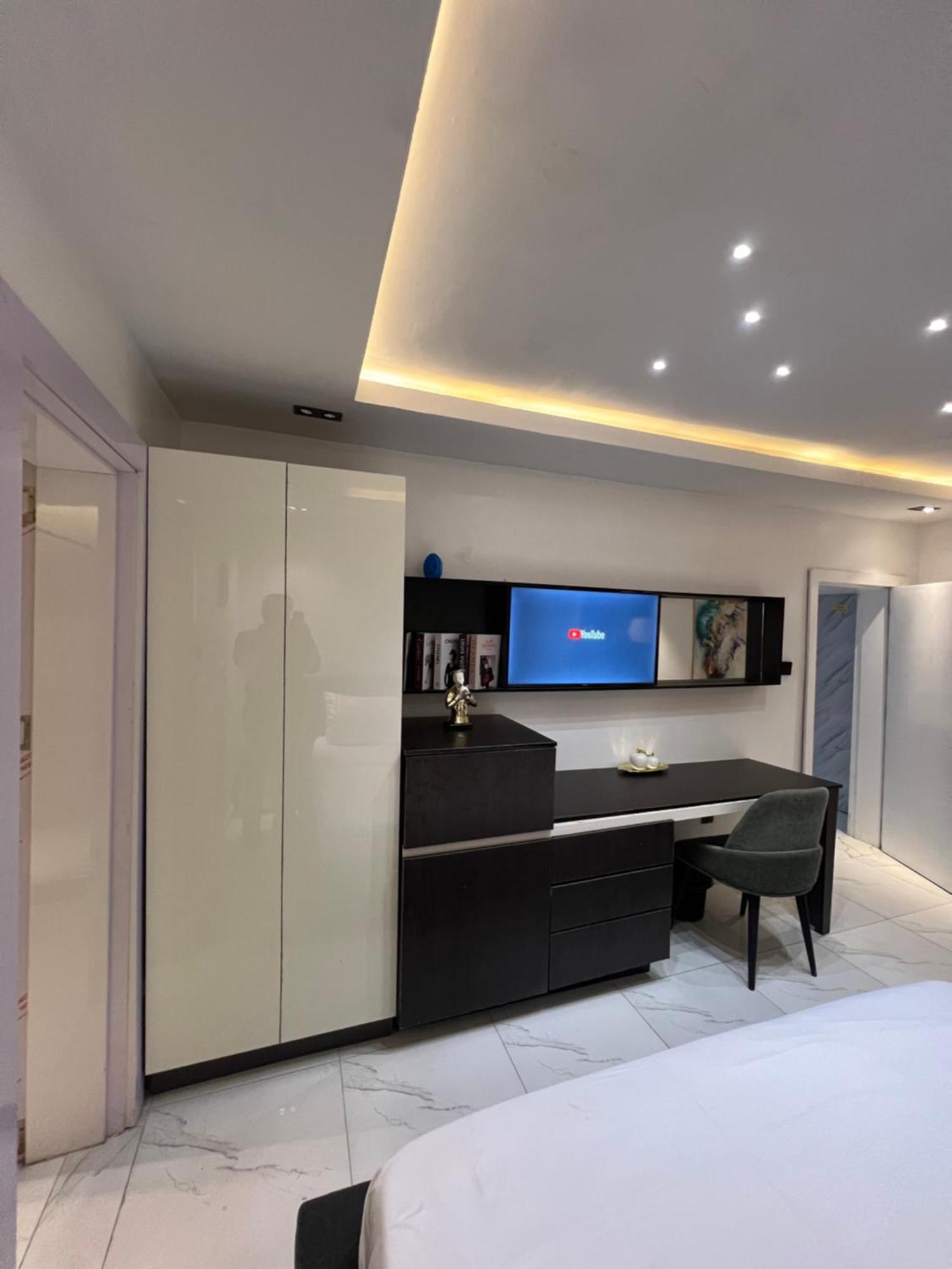 Austra Hotels And Apartments Maitama アブジャ エクステリア 写真