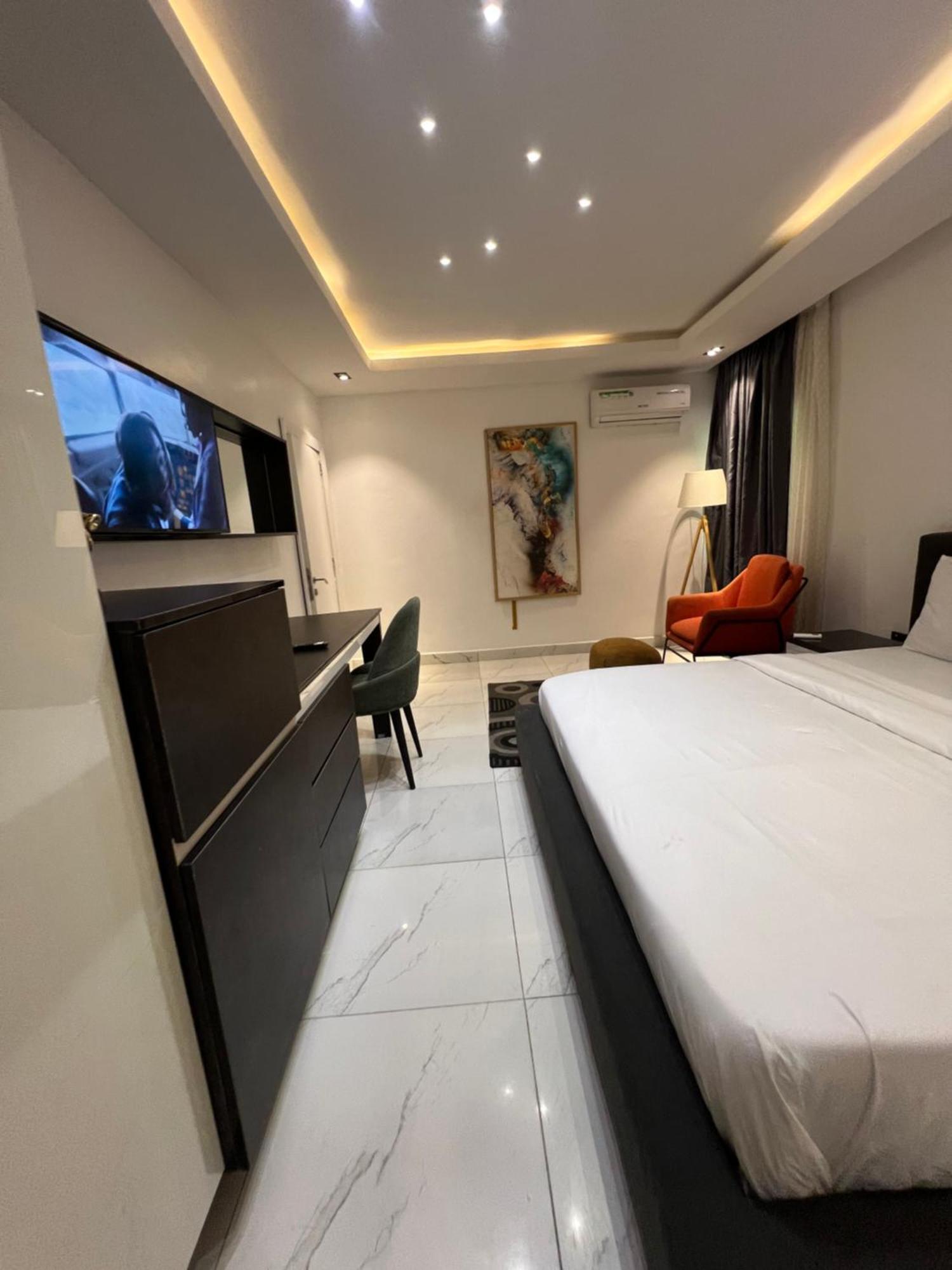 Austra Hotels And Apartments Maitama アブジャ エクステリア 写真