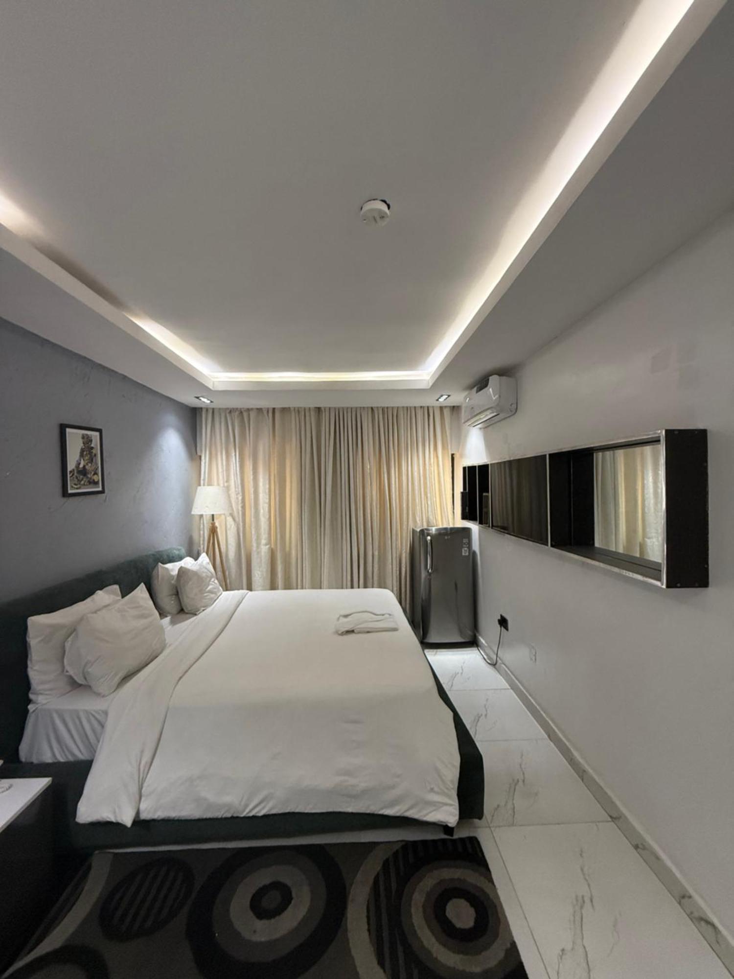 Austra Hotels And Apartments Maitama アブジャ エクステリア 写真